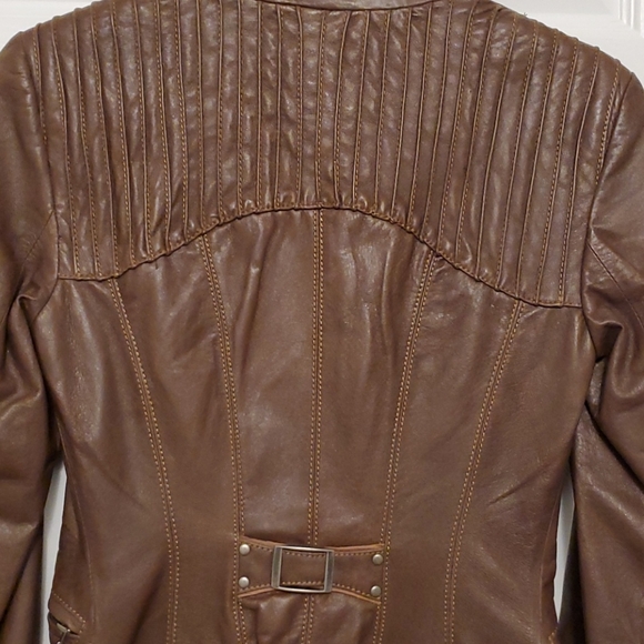 Womens danier leather jacket - Picture 6 of 8
